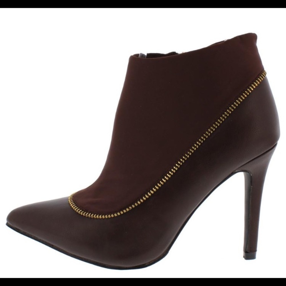Zipper Embellished Ankle Boot
