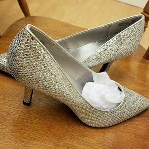 Sylver crystal color shoes