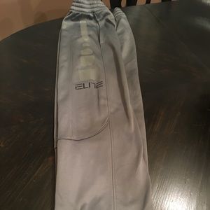 Nike Elite pants