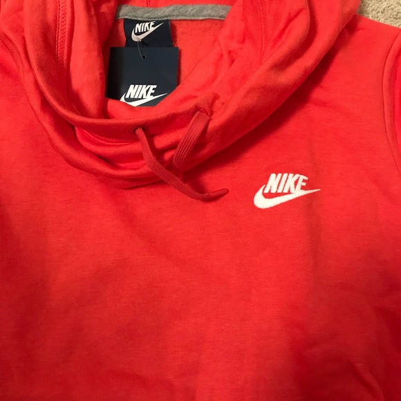 ๐พHP NWT Nike coral funnel neck fleece hoodie - Picture 3 of 4