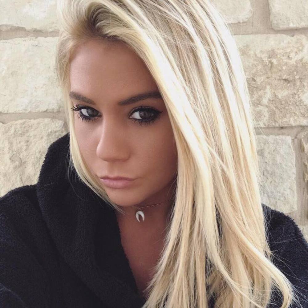 Meet your Posher, Brittney