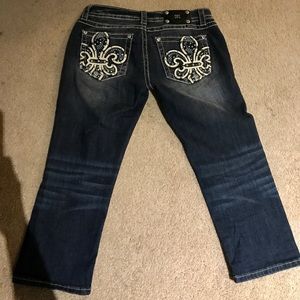 🌸🌻Miss Me capris🌻🌸