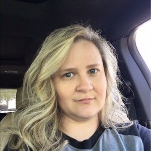 Meet your Posher, Diana