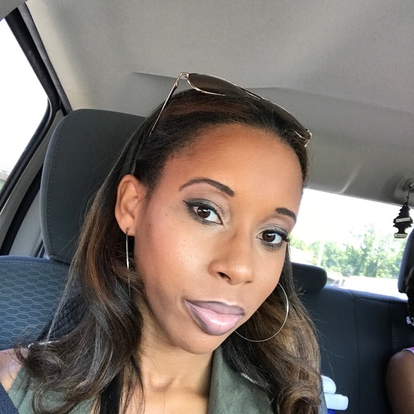 Meet your Posher, Kathleen - Picture 1 of 1