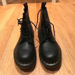 Black Doc Martens - 1460 Black Greasy