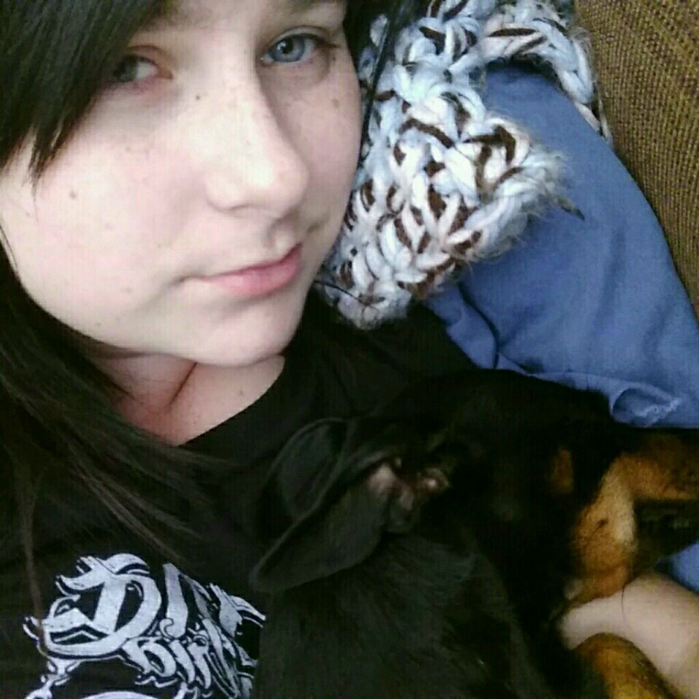 Meet your Posher, Emily