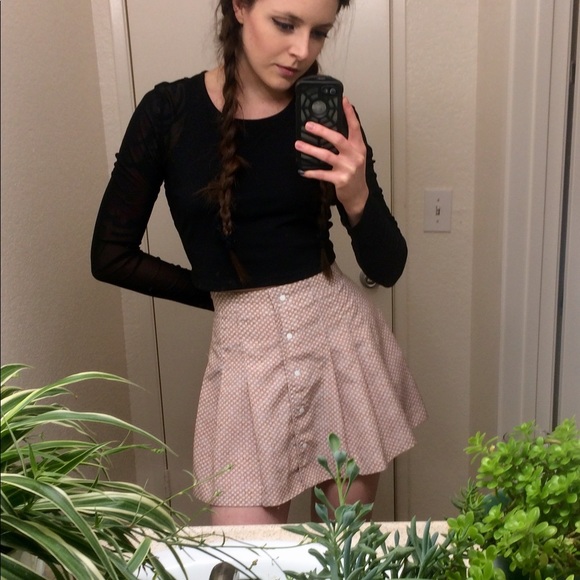 Sweet Vintage Pleated Skirt - Picture 3 of 7