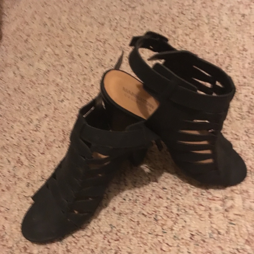 Women’s Dress shoes/heels