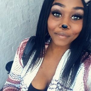 Meet your Posher, Lydia