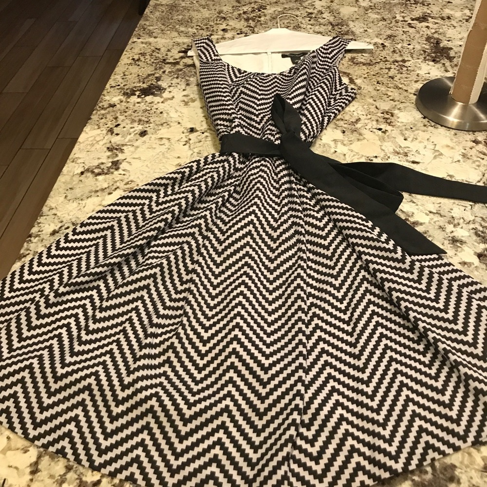 WHBM Size 10 Dress...