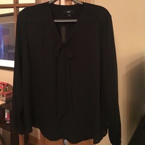 Mossimo black tie blouse! Size XXL