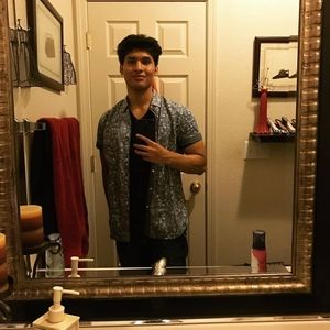 Meet your Posher, Gabriel