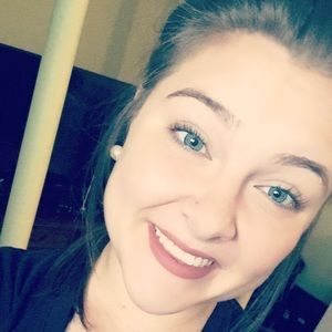 Meet your Posher, Noelle