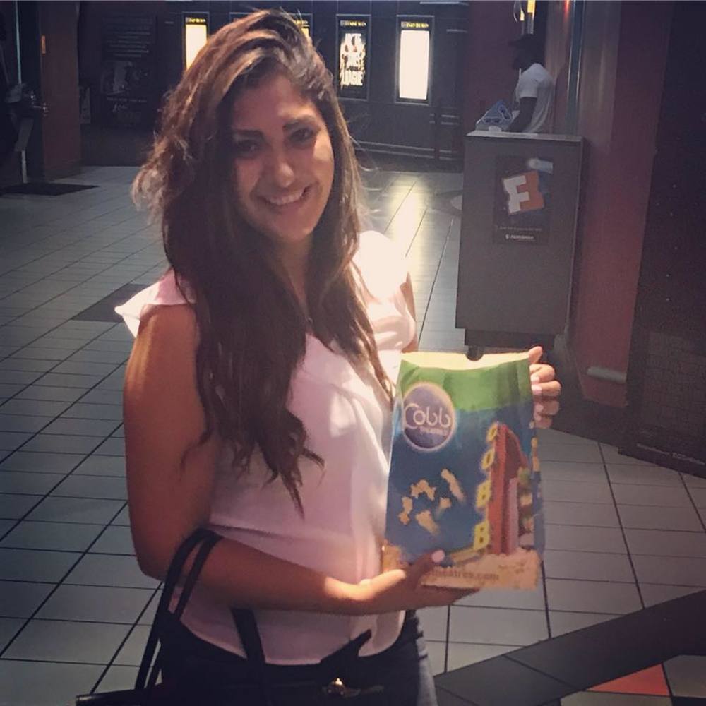 Meet your Posher, Mariela