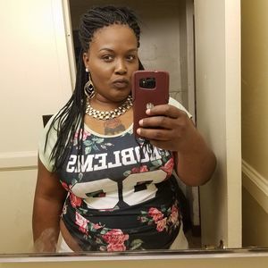 Meet your Posher, Victoria