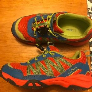 LL Bean Little Boys Multisport Sneaker. Run small!