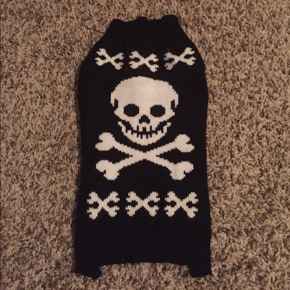 Skull dog sweater