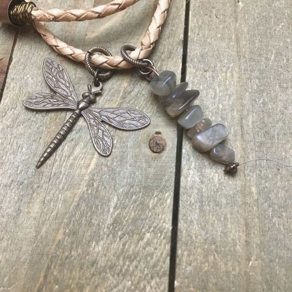 HP🎉 Moonstone & Dragonfly Wrap Bracelet - Picture 2 of 4