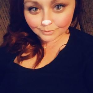 Meet your Posher, Annette