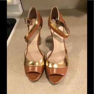 Nine West stacked pumps, size 9.