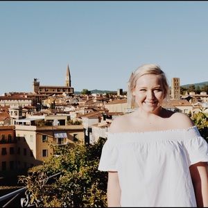 Meet your Posher, Deline