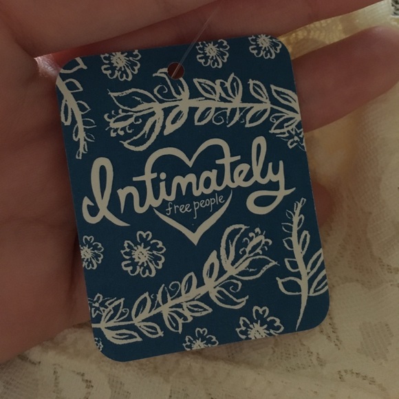 • Free People • Ivory Lace Bralette - Picture 6 of 6