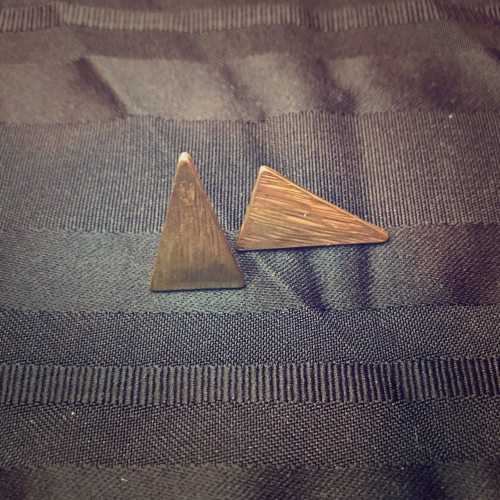 Triangle earrings