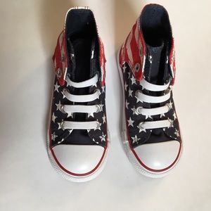 Converse American Flag