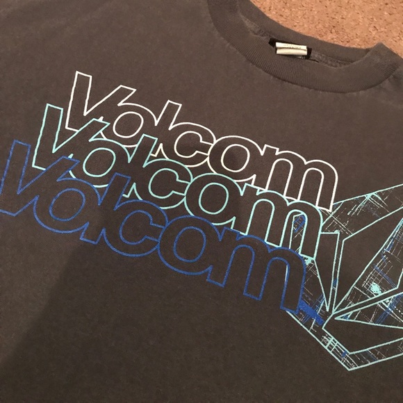 Men's short sleeve volcom t shirt - Picture 2 of 2