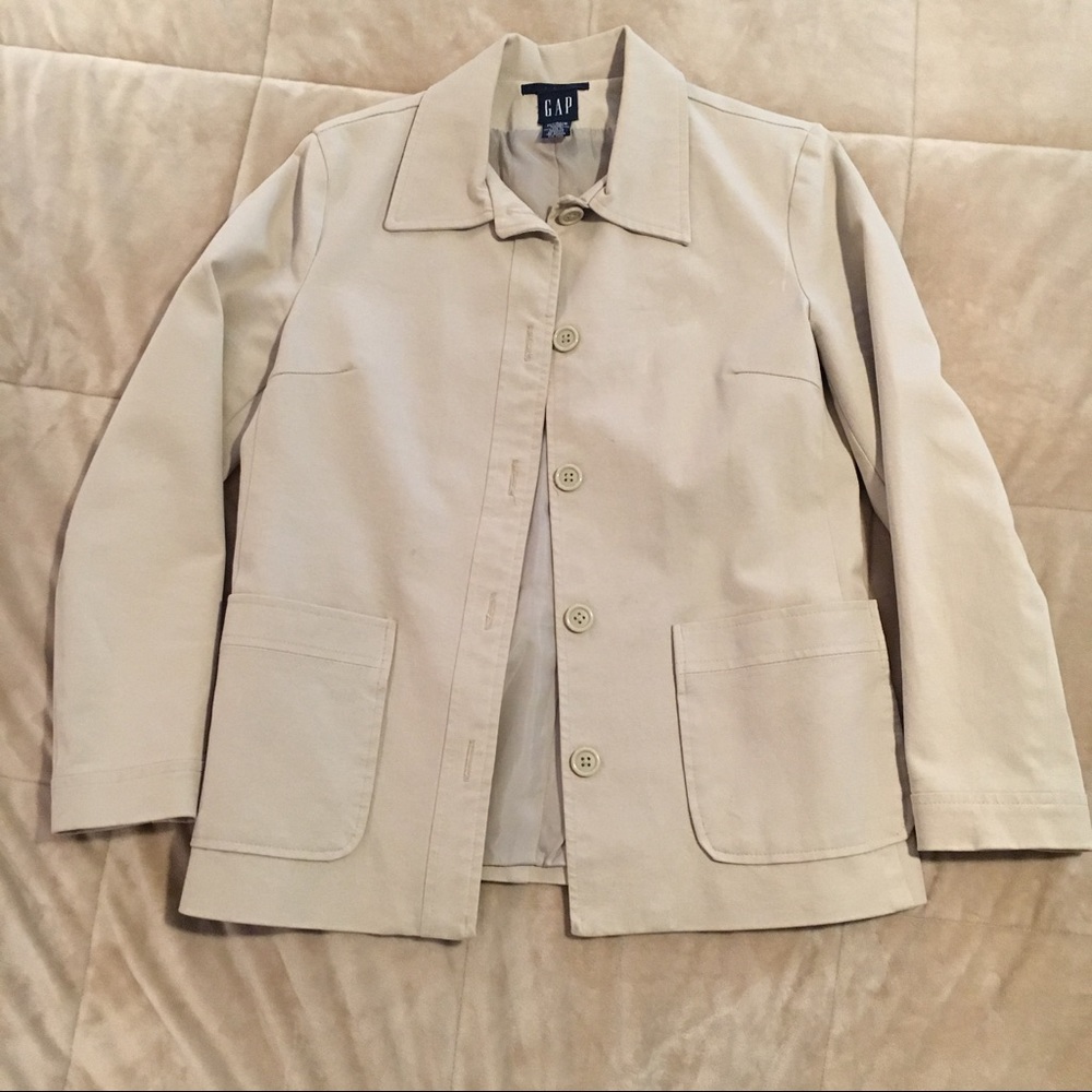 Light tan blazer