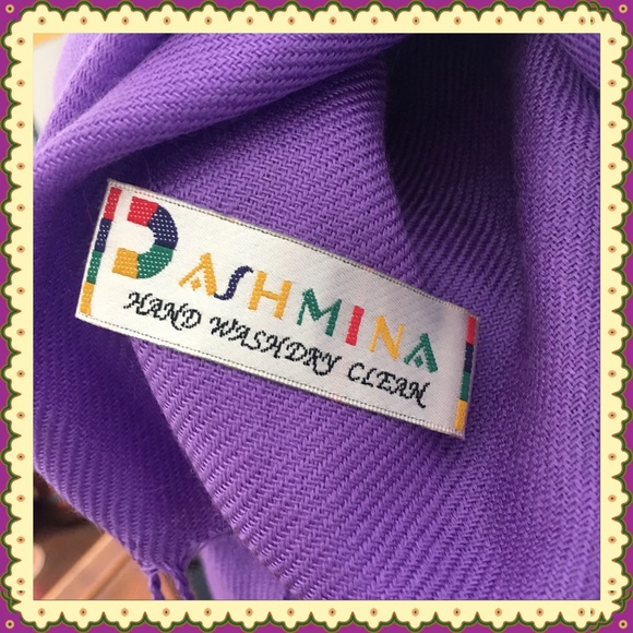 Fantastic Pashmina Scarf - Picture 2 of 3