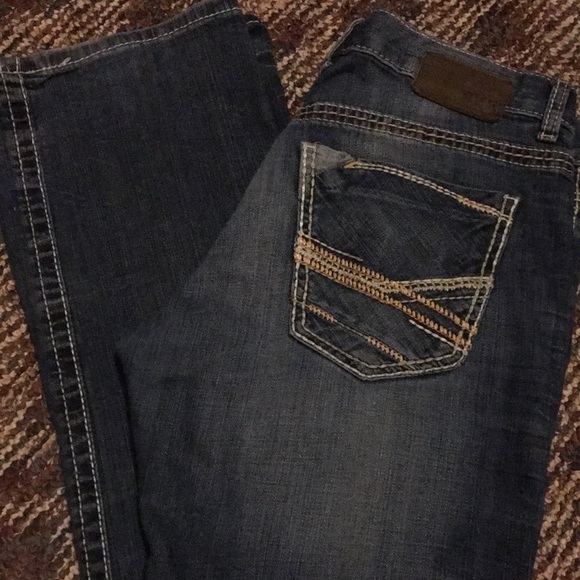 🚫SOLD🚫 Two pair Of Men's Buckle Jeans 32L - Picture 1 of 4