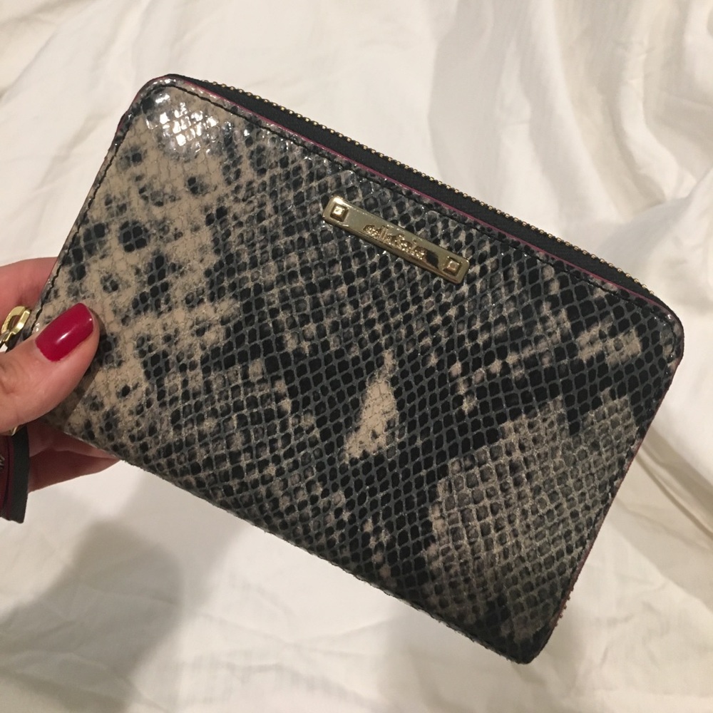 Stella & Dot Snakeskin Wallet