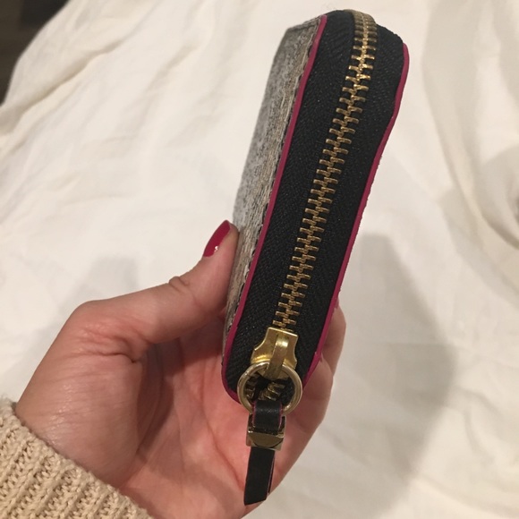 Stella & Dot Snakeskin Wallet - Picture 3 of 3