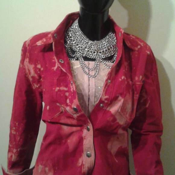 Shirt - Picture 4 of 8