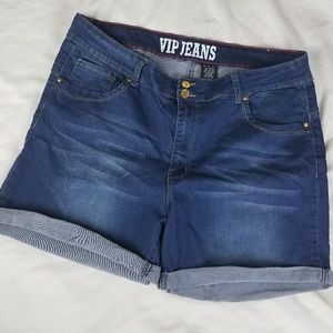 Plus Size VIP Jeans shorts