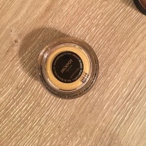 Jackpot pigment by makeup geek