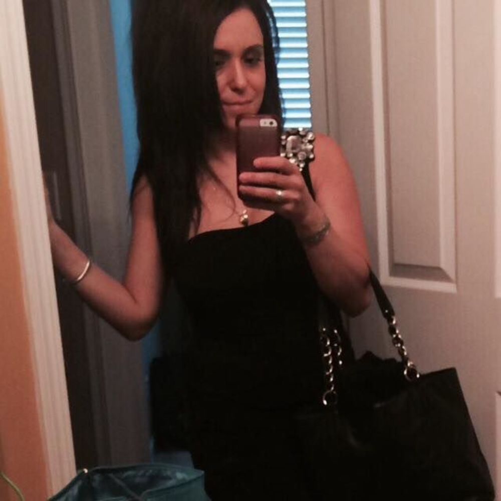 Meet your Posher, Liz