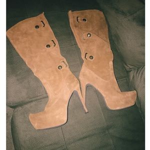 Bakers boots brown suede size 11 knee length