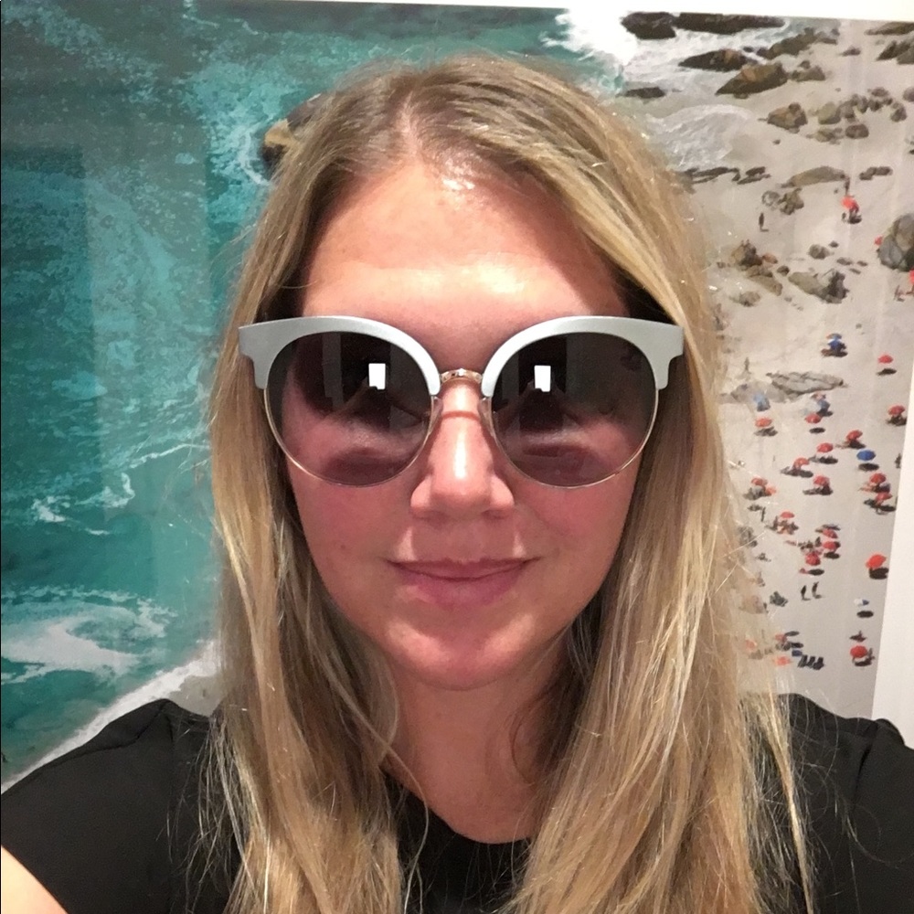 Meet your Posher, Nina