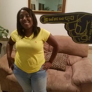 Meet your Posher, Renata