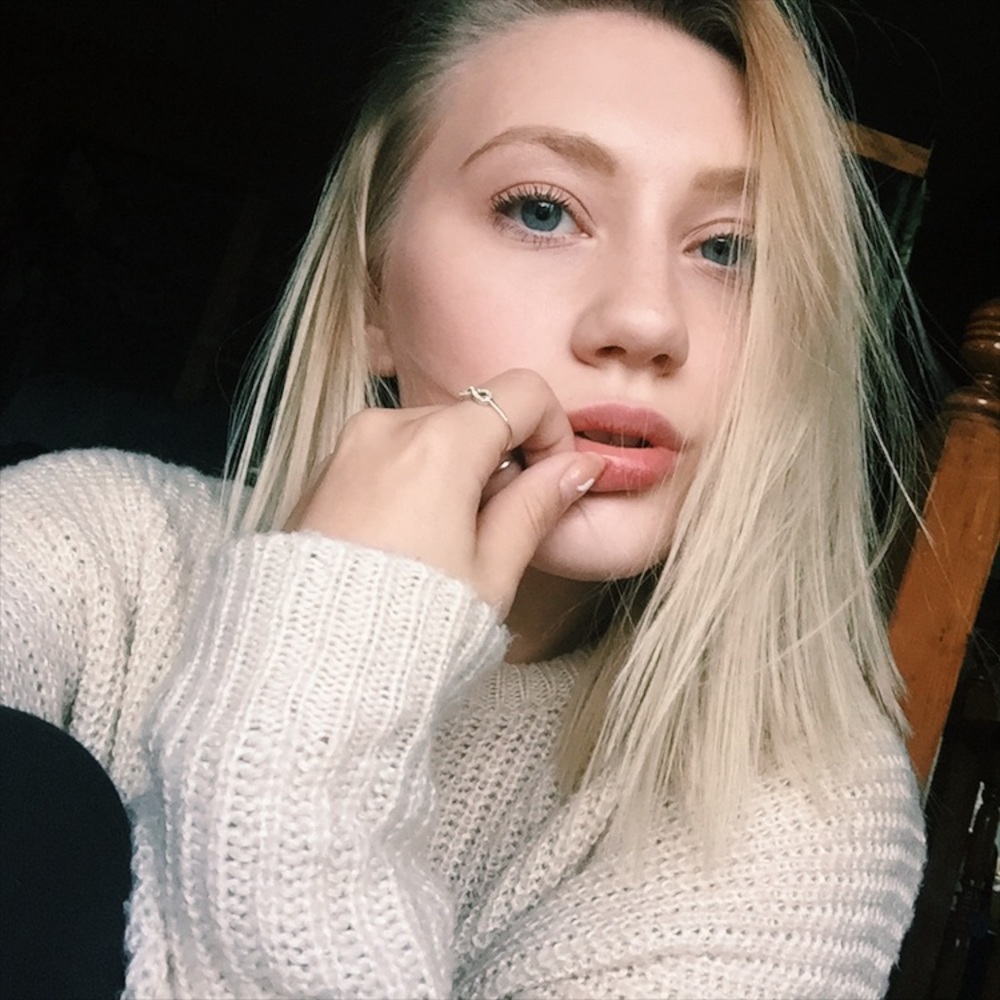 Meet your Posher, Kaitlyn