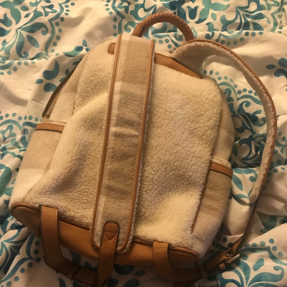 A fur stylish book bag