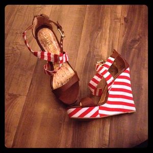 LK NEW!!! Lilliana Strappy Wedges Sz9!