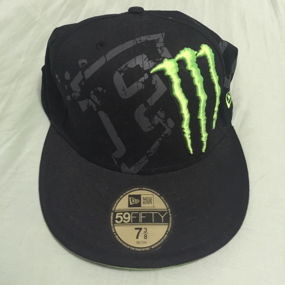 Fox-Monster Energy collaboration. New Era Hat