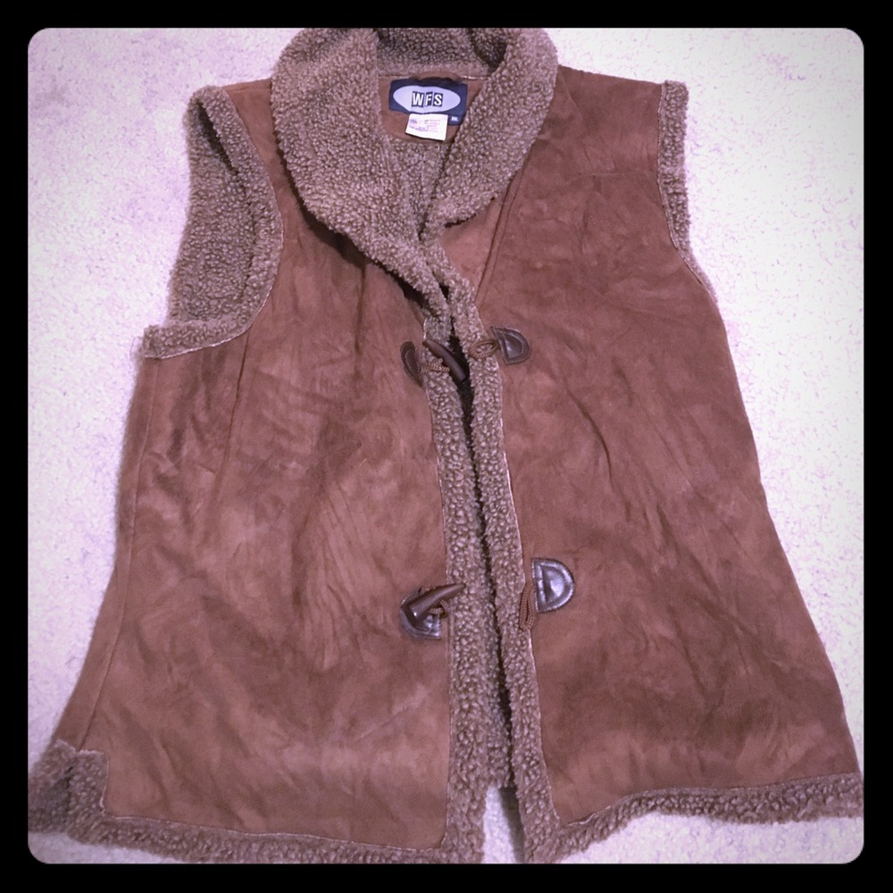 Perfect condition! Super cute! Removing in 12hrs