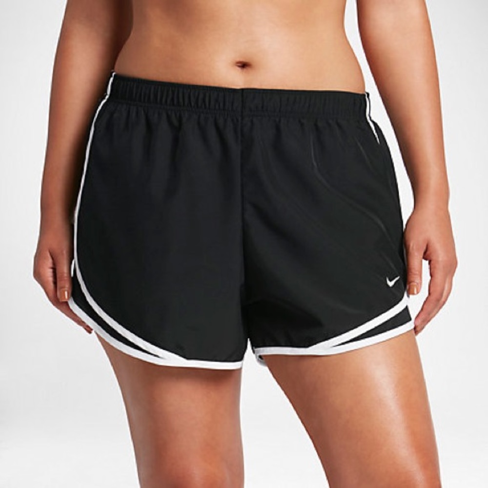 Nike short