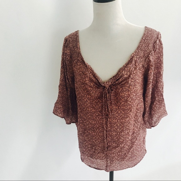 hinge Tops - HINGE TOP FROM NORDSTROM. SIZE SMALL.