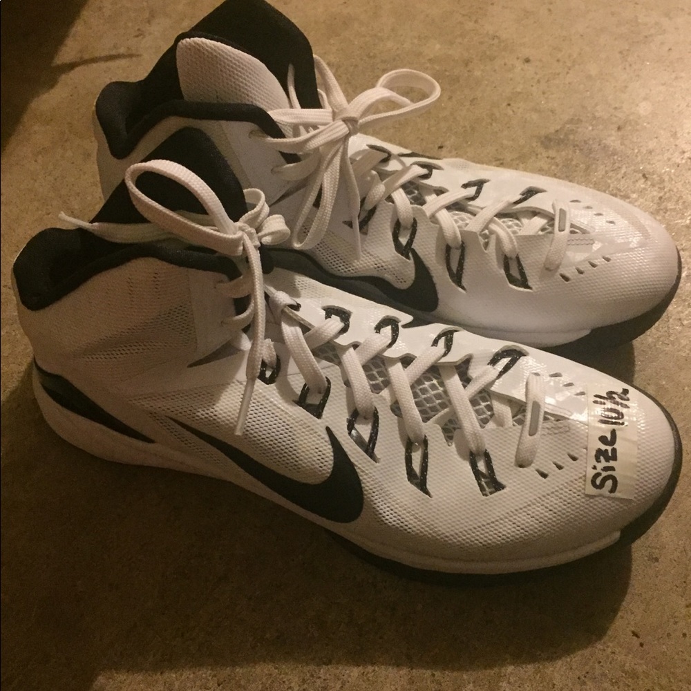 Nike hyper dunk never worn