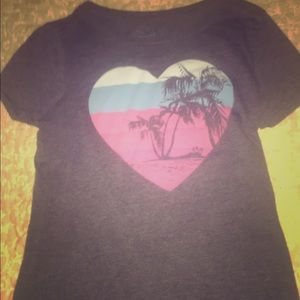 Old navy t shirt small